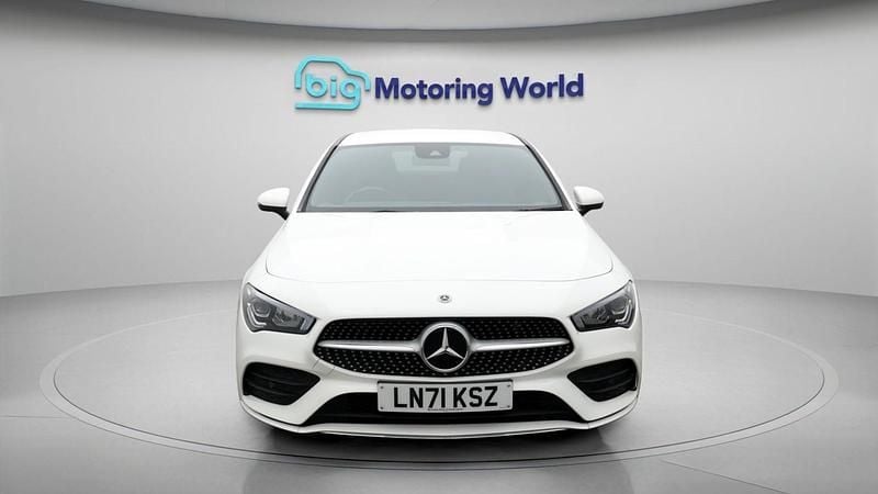Used Mercedes CLA180 AMG line 136 HP (100 kW) 2021 White Sedan