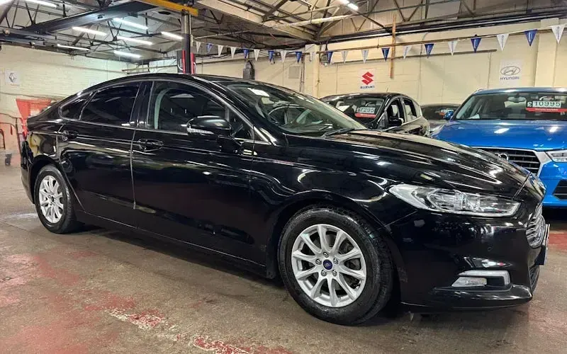 Używany Ford Mondeo Zetec 120 KM (88 kW) 2017 Hatchback