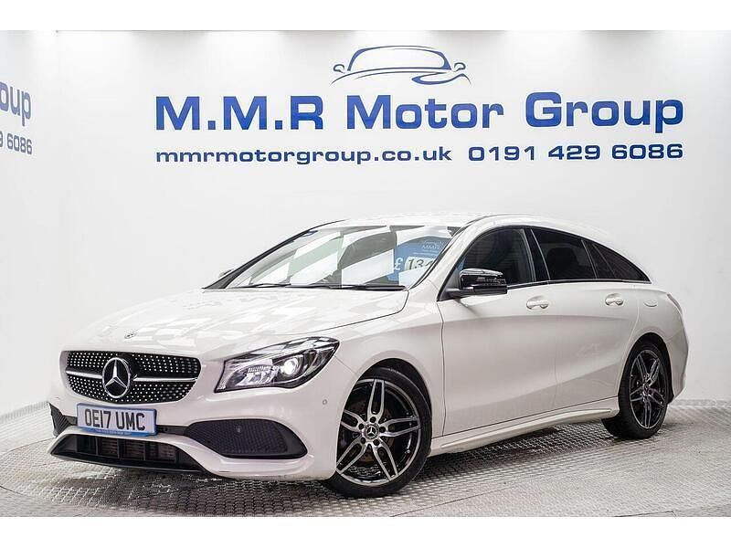 Used Mercedes CLA200 Shooting Brake AMG line 136 HP (100 kW) 2017 White Estate