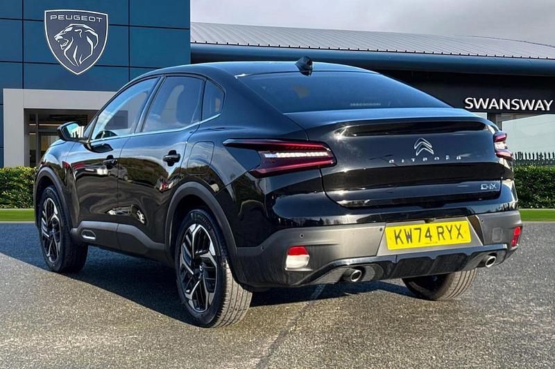 Black Used 2024 Citroën C4 X PureTech SUV | £16,750 (Fair price) - Image 1/4
