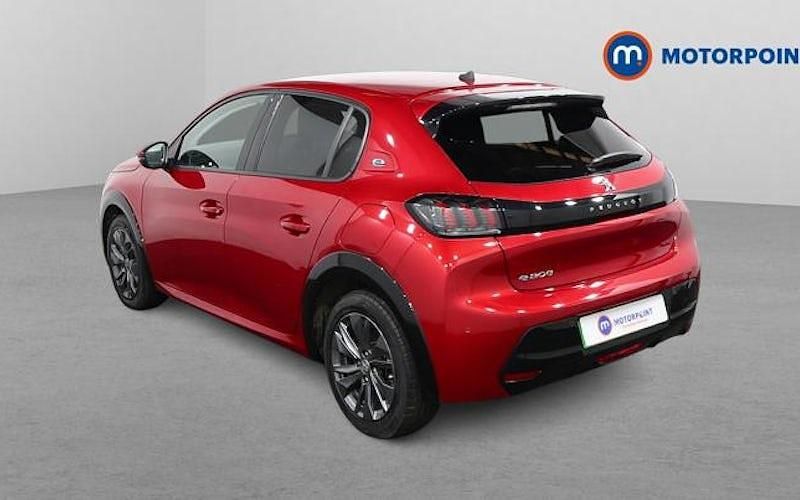 Used Peugeot e-208 Allure 100 kW (136 HP) 2021 Red Hatchback