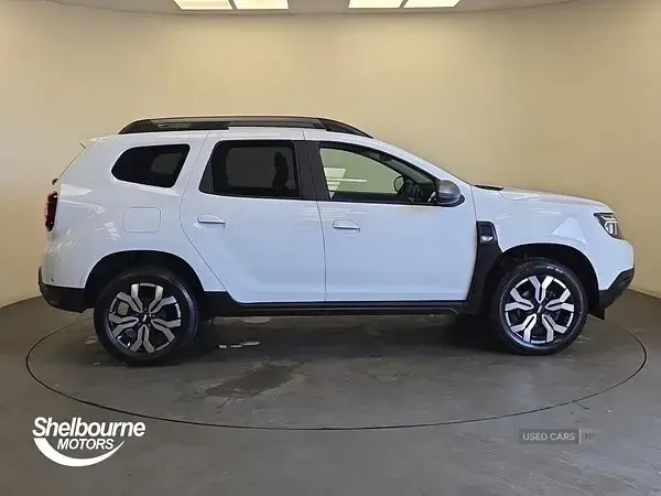 Used Dacia Duster Journey 97 HP (71 kW) 2023 White SUV