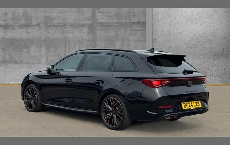 Used Cupra Leon VZ2 241 HP (177 kW) 2024 Black Estate