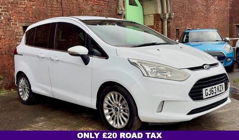 White Used 2013 Ford B-MAX Titanium MPV | £3,998 (Fair price) - Image 1/4