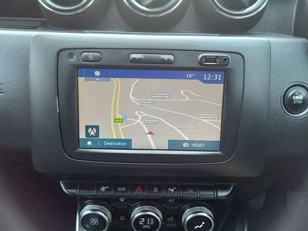 Used Dacia Duster Prestige 115 HP (84 kW) 2018 Orange SUV