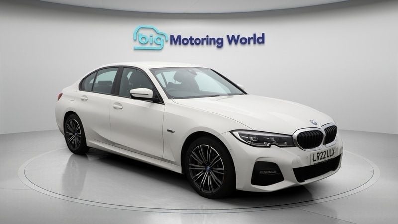 Used 2022 BMW 330e M Sport Sedan | £17,300 (A bit pricey) - Image 1/4