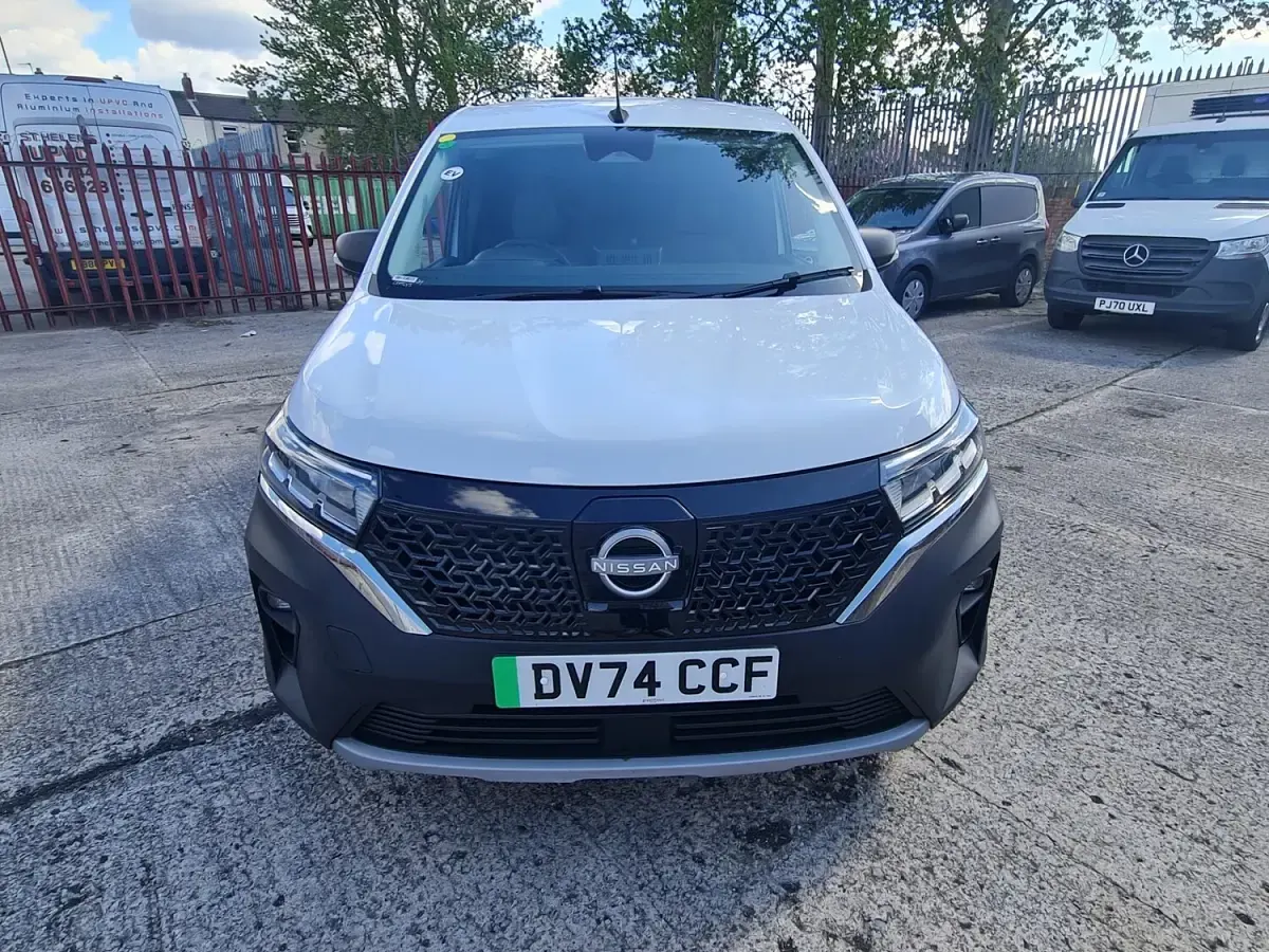 Used Nissan Townstar Acenta 89 kW (122 HP) 2024 White Van