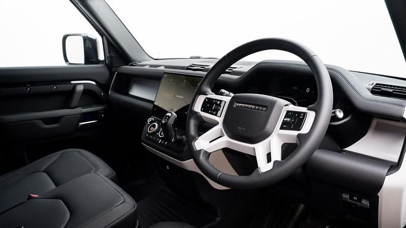Novo Land Rover Defender SE Dynamic 2026 SUV