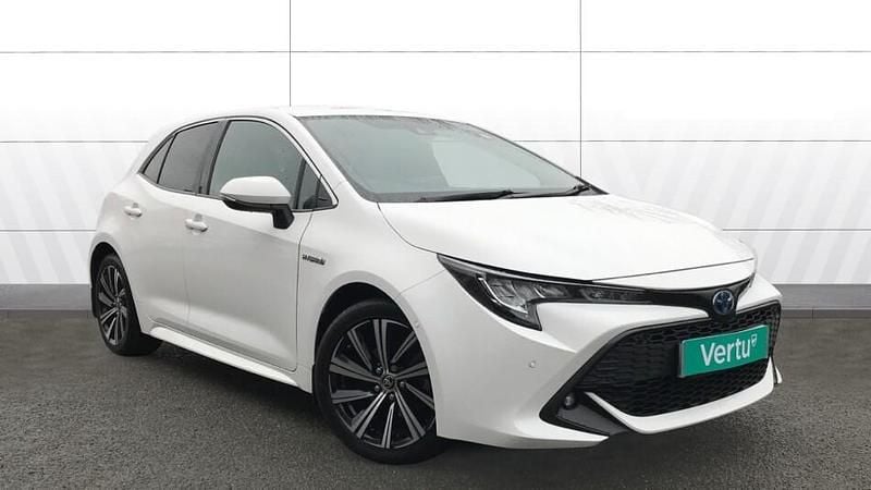 Used Toyota Corolla Design 122 HP (89 kW) 2020 Hatchback