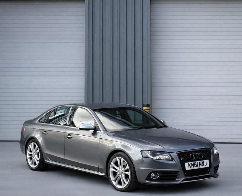 Used Audi A4 Sport 460 HP (338 kW) 2011 Grey Sedan