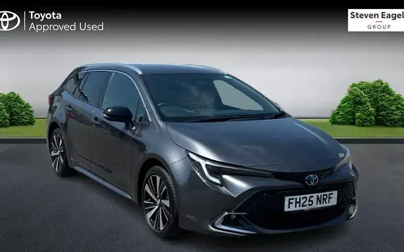 Used Toyota Corolla Design 140 HP (102 kW) 2025 Estate