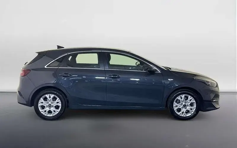 Used Kia Ceed 136 HP (100 kW) 2022 Grey Hatchback