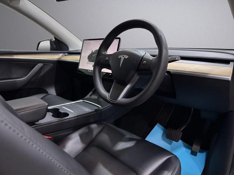 Used Tesla Model Y Long Range AWD 282 kW (384 HP) 2022 Black SUV