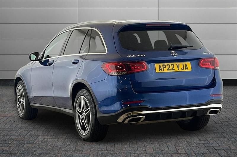 Used Mercedes GLC300 AMG line 258 HP (189 kW) 2022 Spectral blue Estate