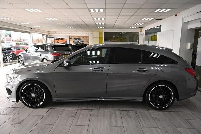 Used Mercedes CLA220 Shooting Brake AMG 177 HP (130 kW) 2015 Grey Estate
