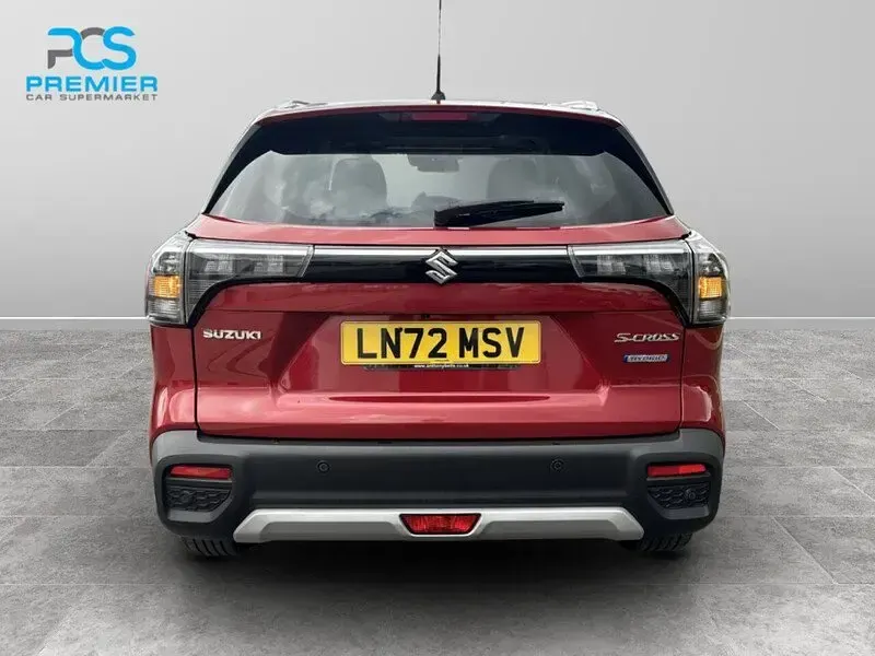 Used Suzuki SX4 127 HP (93 kW) 2022 Red Hatchback