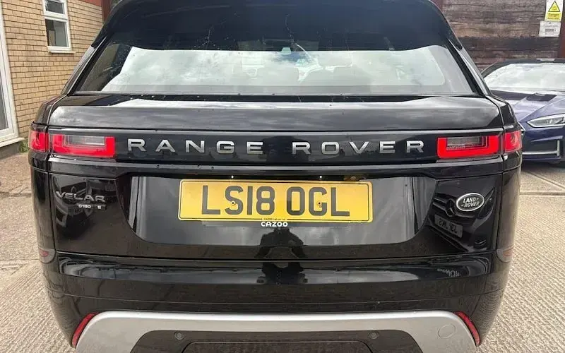Used Land Rover Range Rover Velar R-Dynamic 179 HP (131 kW) 2020 SUV