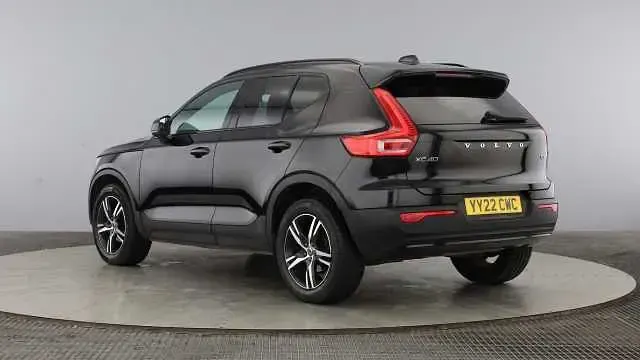 Used Volvo XC40 R-Design 161 HP (118 kW) 2022 Black SUV