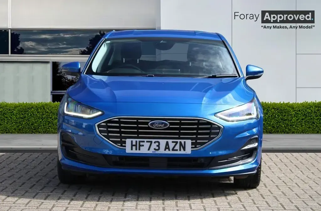 Used Ford Focus Titanium 2023 Blue Hatchback