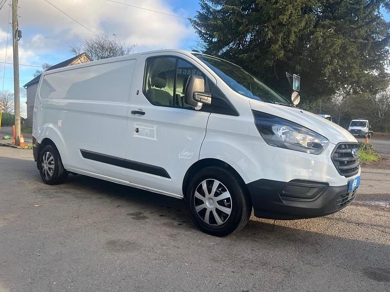 Used Ford Transit Custom 130 HP (95 kW) 2020 White Van