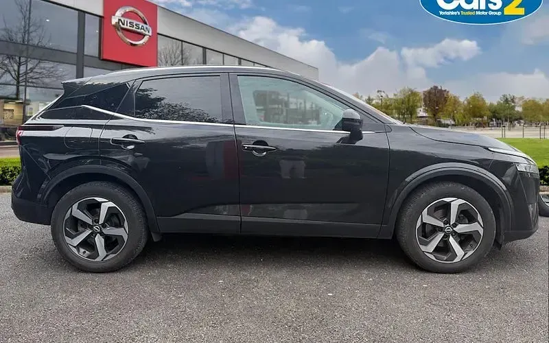 Used Nissan Qashqai N-Connecta 140 HP (102 kW) 2023 SUV