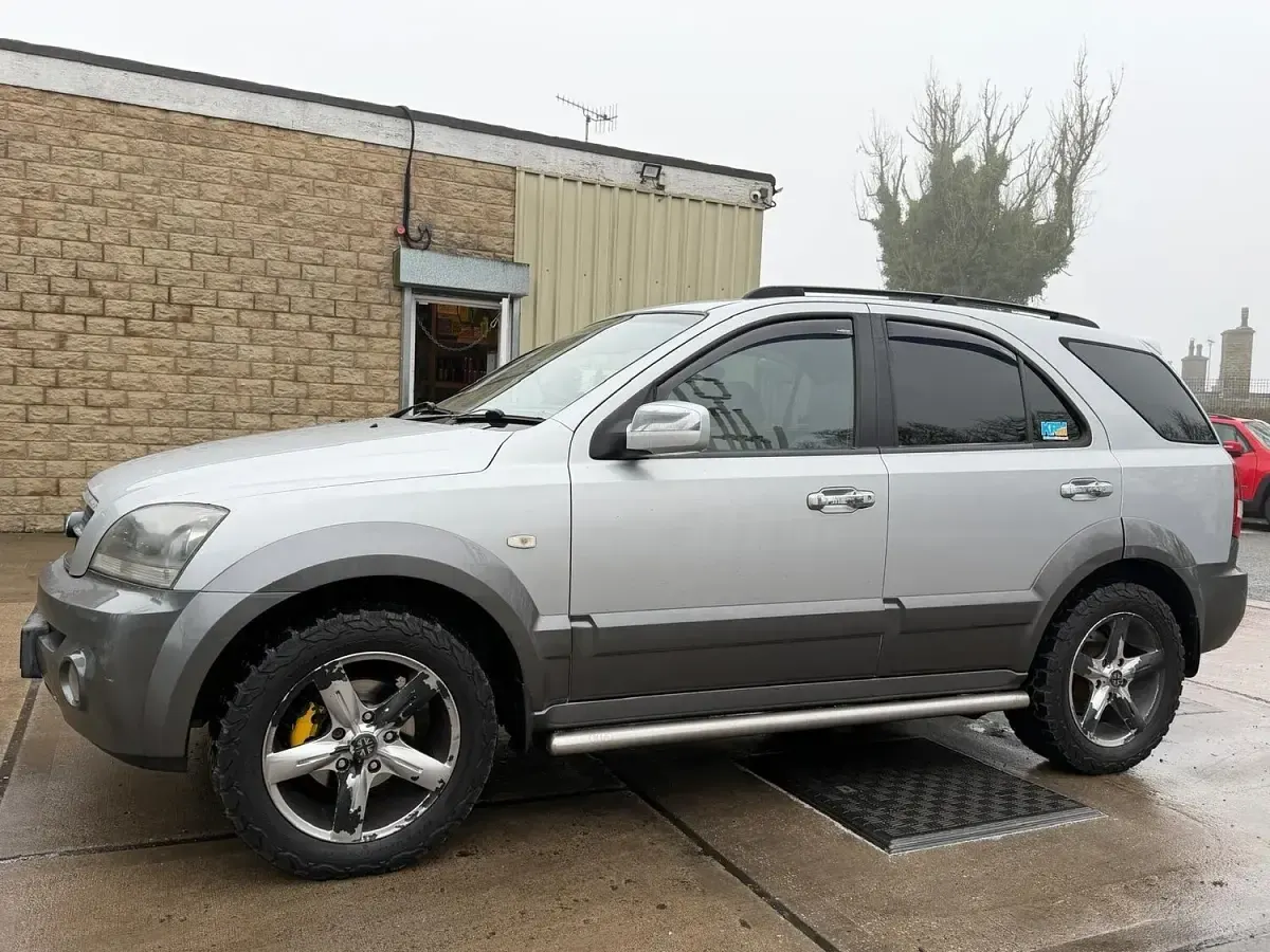 Used Kia Sorento 170 HP (125 kW) 2006 Silver SUV