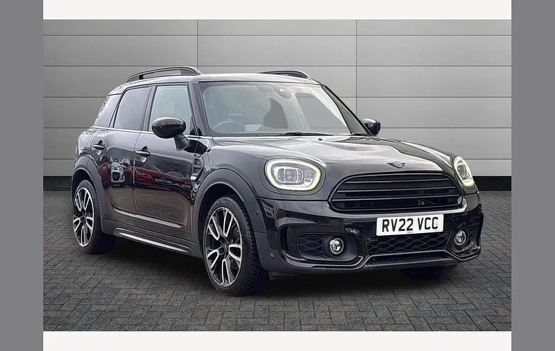 Used Mini Cooper Countryman Sport 136 HP (100 kW) 2022 Black SUV
