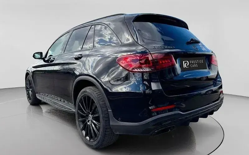 Gebraucht Mercedes GLC300e AMG Line Premium 306 PS (225 kW) 2022 Kombi