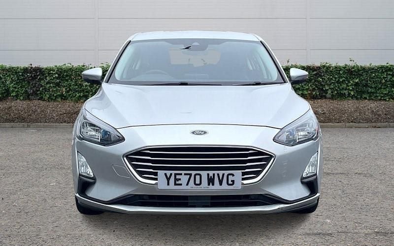 Used Ford Focus Zetec 120 HP (88 kW) 2020 Silver Hatchback