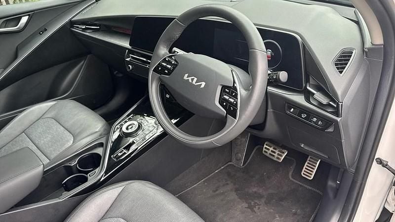 Begagnad Kia e-Niro 150 kW (204 HK) 2024 SUV