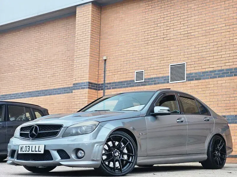 Used Mercedes C63 AMG AMG 457 HP (336 kW) 2010 Silver Sedan