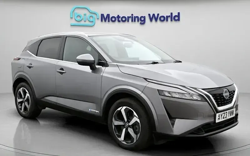 Begagnad Nissan Qashqai N-Connecta 190 HK (139 kW) 2023 SUV