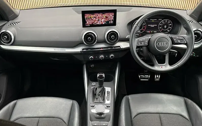 Used Audi Q2 S-Line 150 HP (110 kW) 2023 Grey SUV