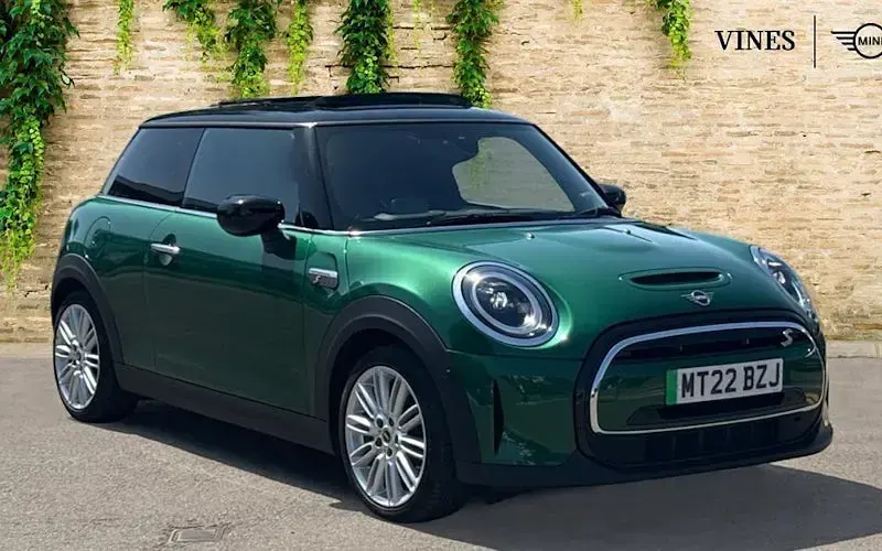 Used Mini Cooper Level 3 135 kW (184 HP) 2023 Hatchback