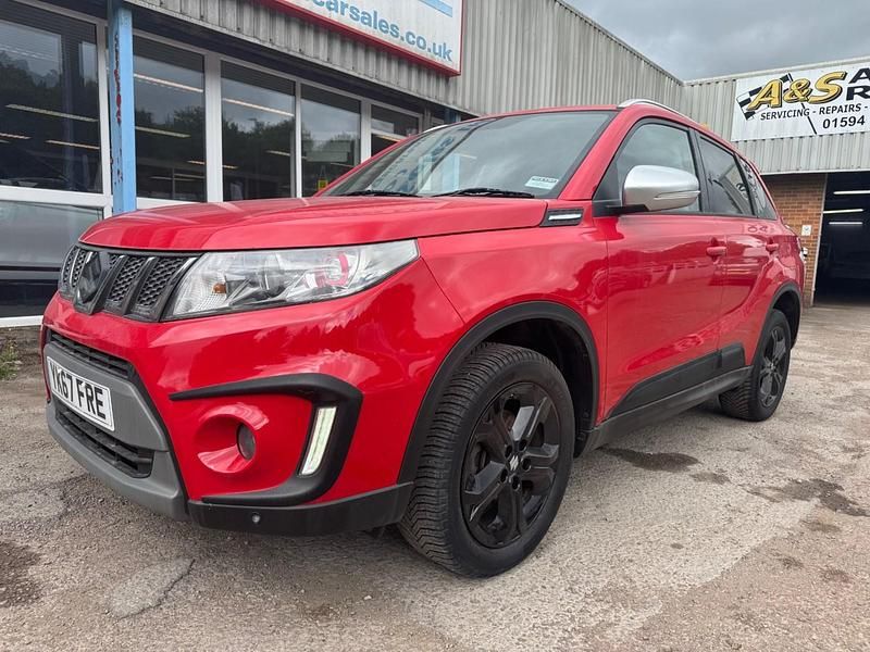 Second-hand Suzuki Vitara 140 CP (102 kW) 2017 Roșu SUV