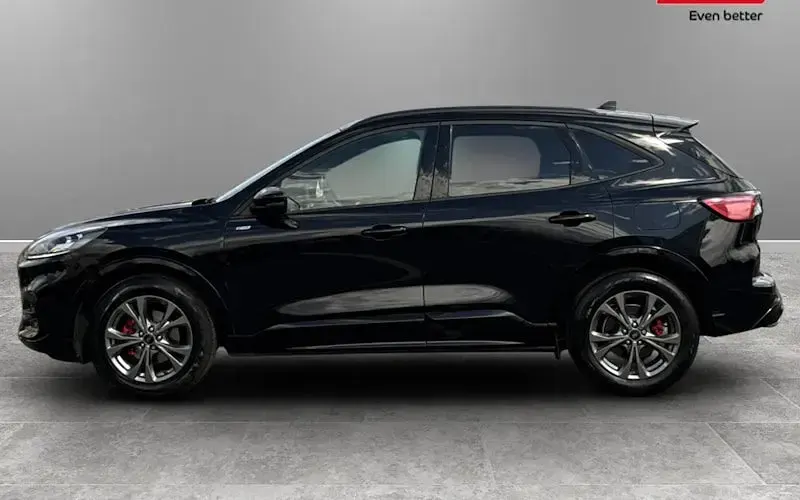 Used Ford Kuga ST-Line 150 HP (110 kW) 2023 Black SUV