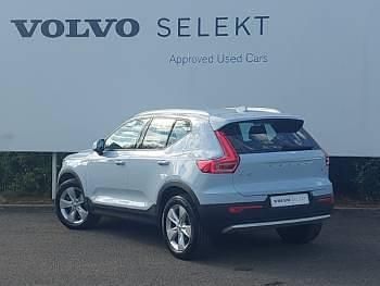 Used Volvo XC40 Core 163 HP (119 kW) 2024 Blue SUV