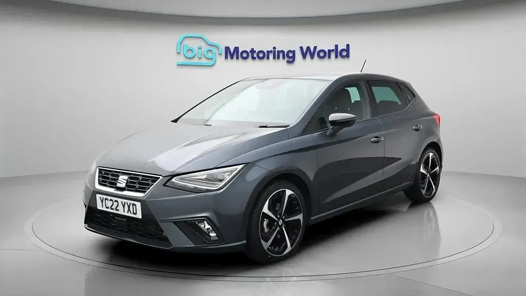 Gebraucht Seat Ibiza FR Sport 110 PS (80 kW) 2022 Grau Kleinwagen