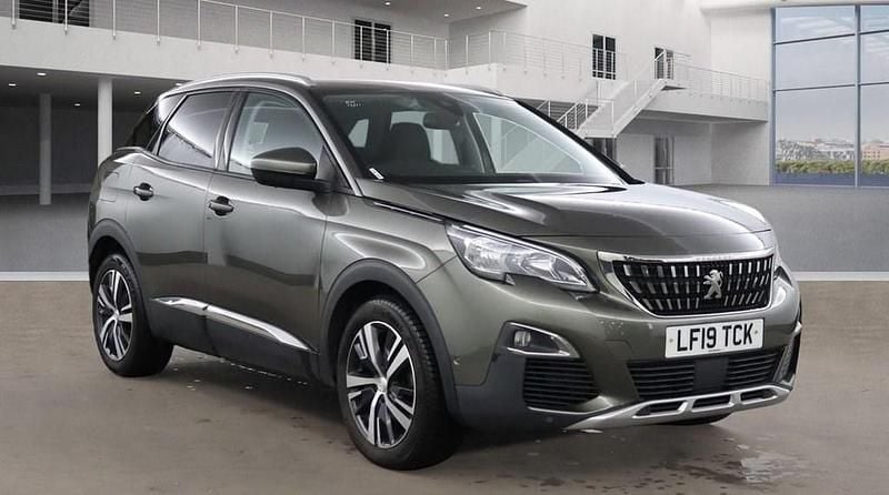Grey Used 2019 Peugeot 3008 Allure SUV | £9,695 (Fair price) - Image 1/2