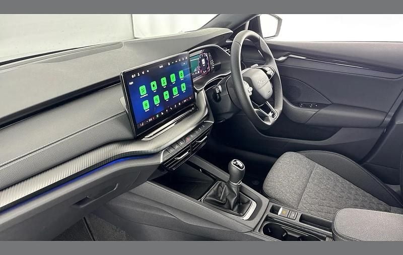 Used Skoda Octavia SportLine 147 HP (108 kW) 2025 Grey Hatchback