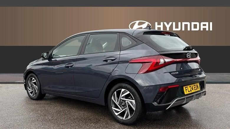 Used Hyundai i20 Advanced 101 HP (74 kW) 2024 Hatchback