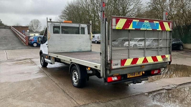 Used Ford Transit 130 HP (95 kW) 2018 White Cabriolet