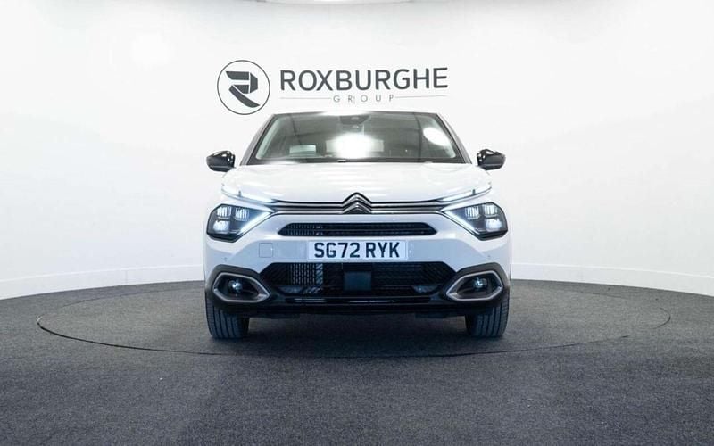 Used Citroën C4 PureTech 155 HP (114 kW) 2023 White SUV