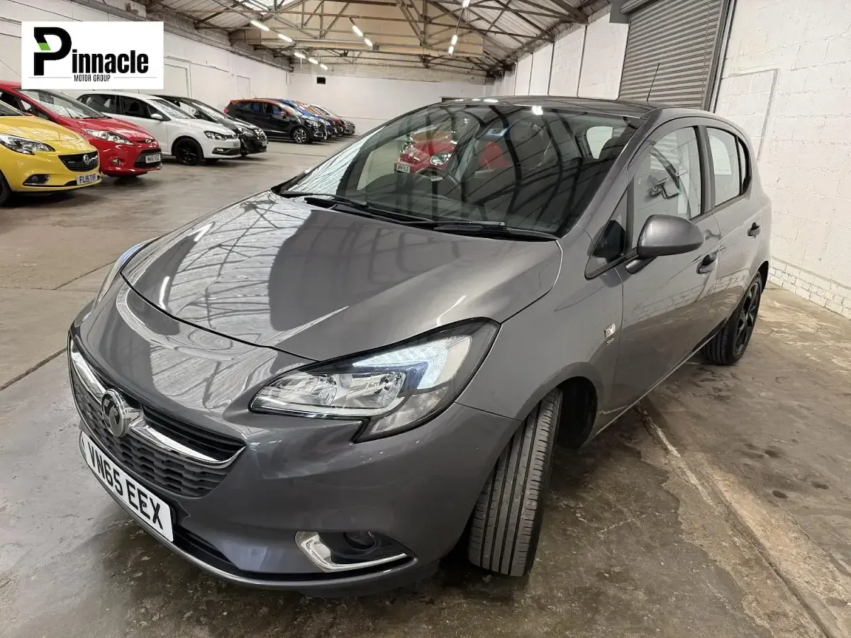 Used Vauxhall Corsa SRi 90 HP (66 kW) 2015 Grey Hatchback