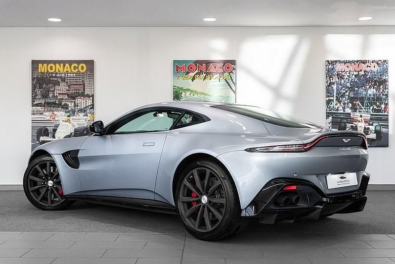 Used Aston Martin Vantage 510 HP (375 kW) 2021 Skyfall silver ii Coupe