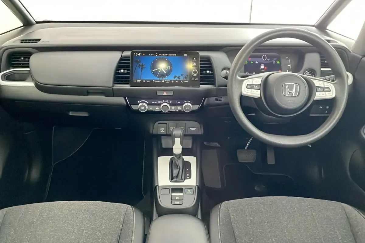 Second-hand Honda Jazz Hybrid 109 CP (80 kW) 2022 Gri Hatchback