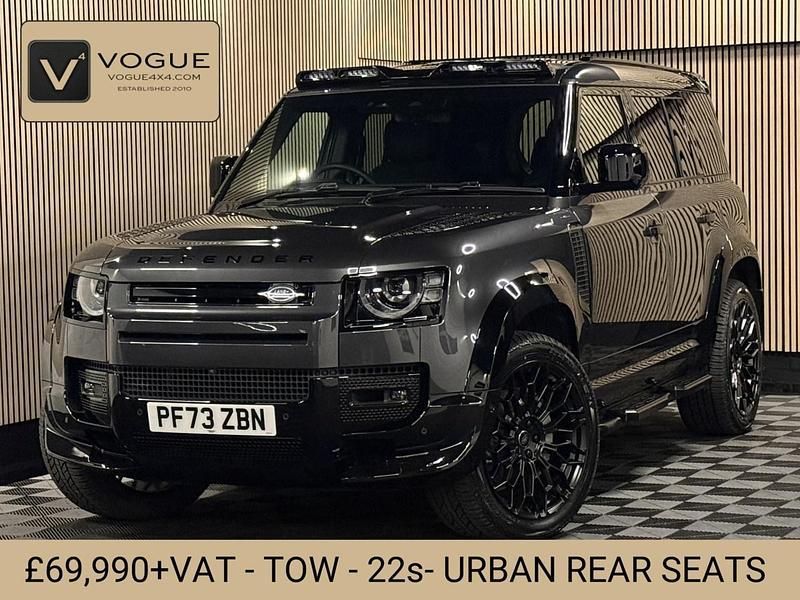 Grey Used 2023 Land Rover Defender HSE Dynamic SUV | £69,990 (Expensive) - Image 1/4