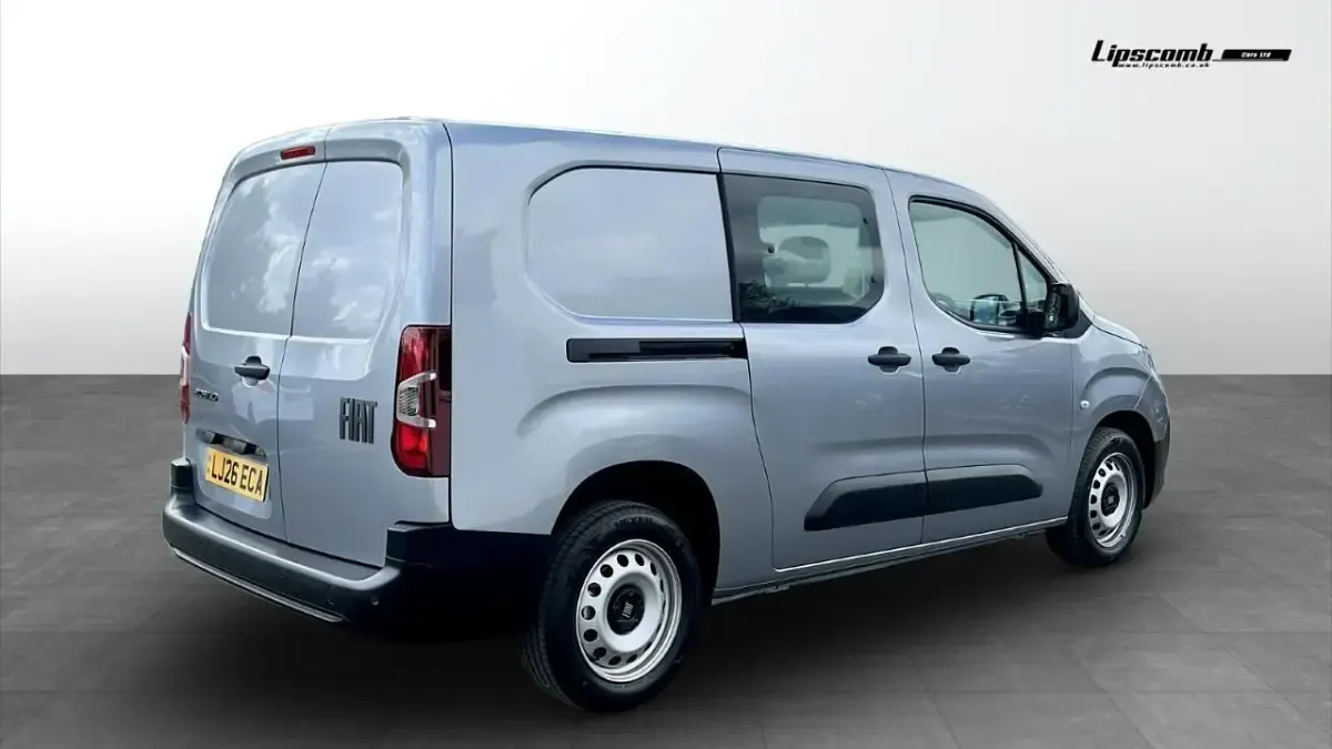 Nowe Fiat Doblò S 101 KM (74 kW) 2026 Szary Minivan