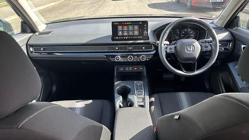 Used Honda Civic Elegance 143 HP (105 kW) 2024 Black Hatchback