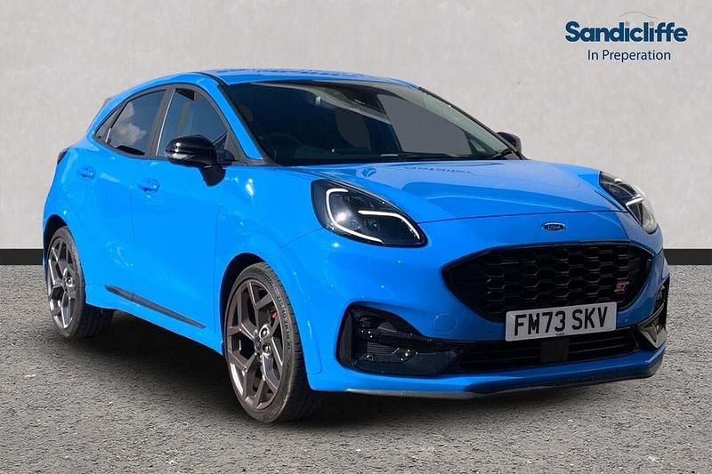 Blue Used 2023 Ford Puma Gen-E ST Hatchback | £22,895 (Fair price) - Image 1/3